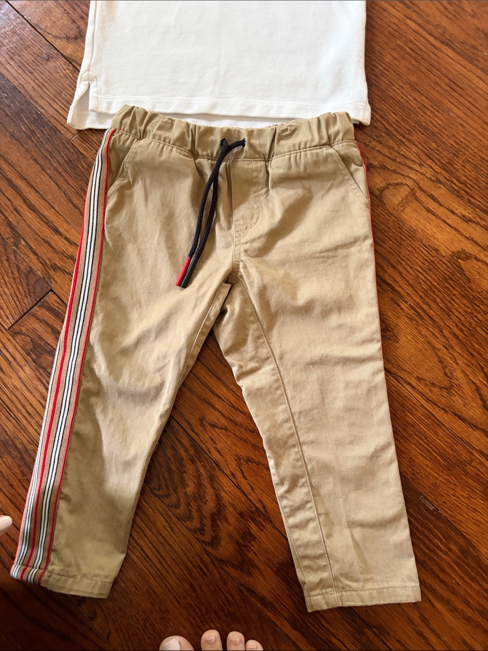 Burberry Set for Toddler - Picture 3 of 8
